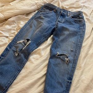 Faded wash Levi’s jeans